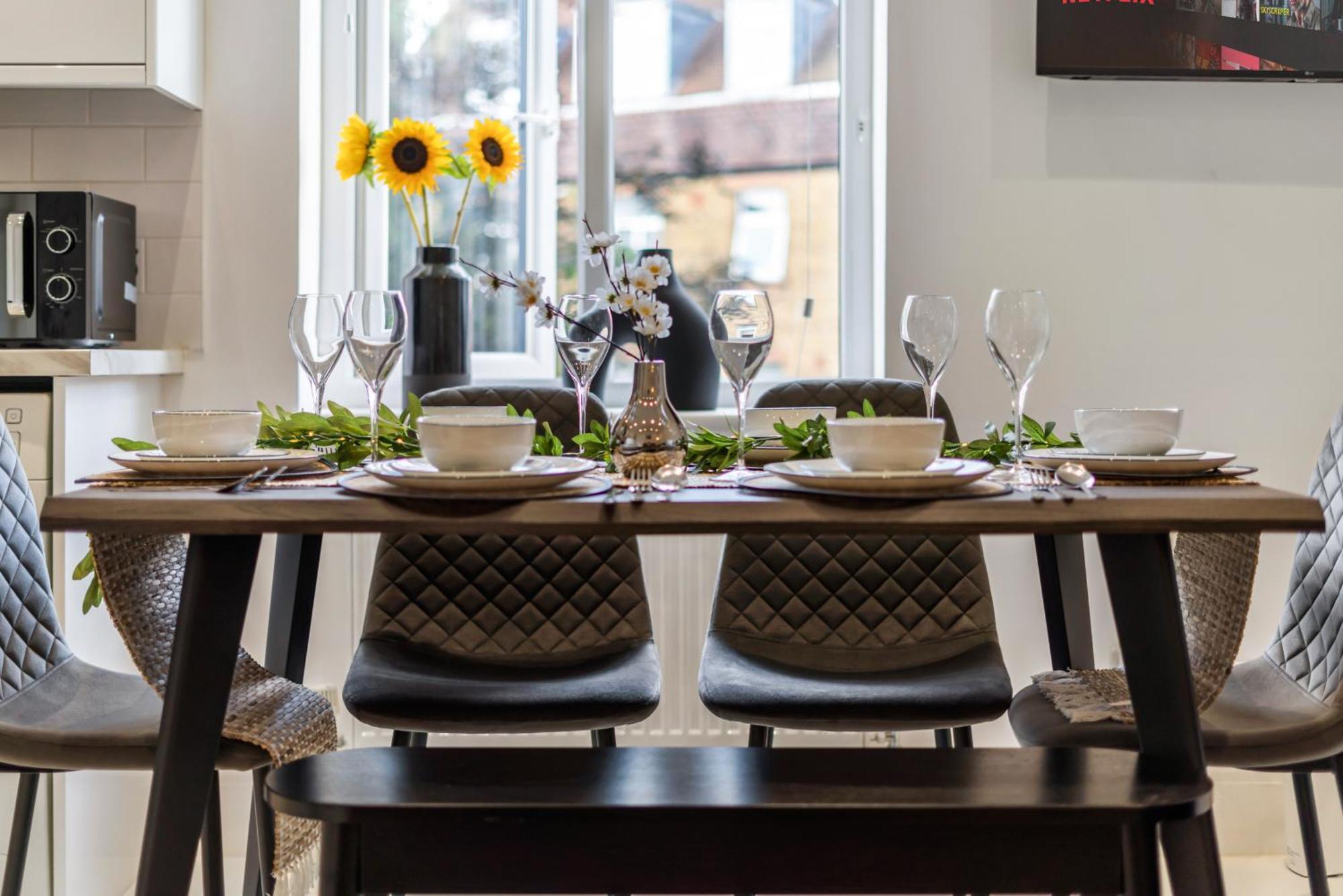 2025 Award Winning - 2 Bedroom Luxury Apartment Next To Wembley Stadium Londen Buitenkant foto